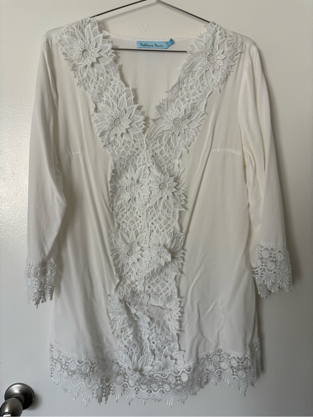 White Crochet Lace V-Neck Tunic with Floral Appliqué